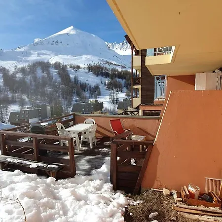 Гостевой дом Rez-de-neige Terrasse